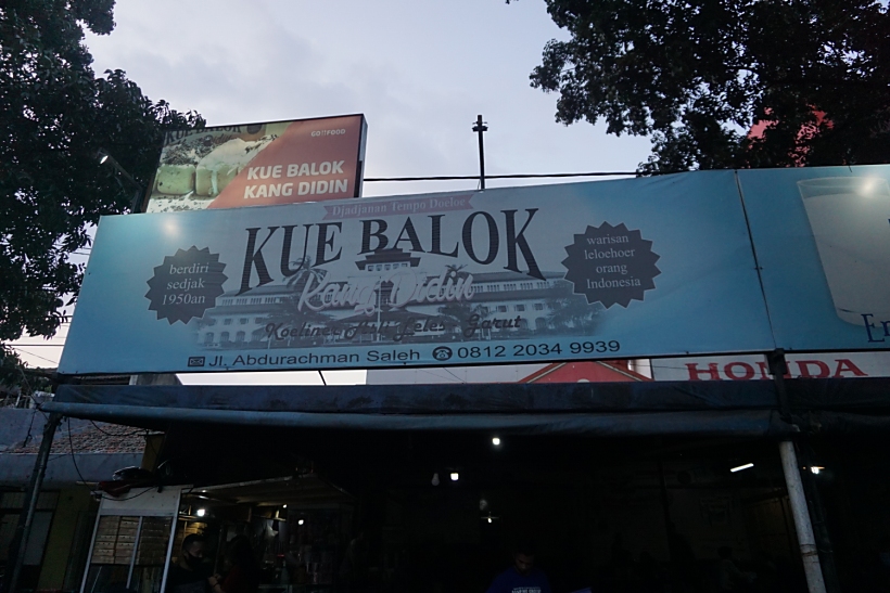 kue balok