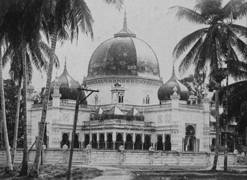 masjid azizi