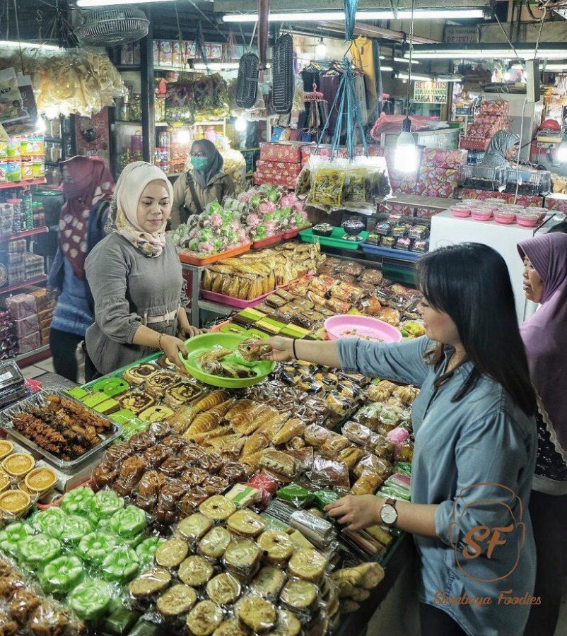 pasar blauran surabaya